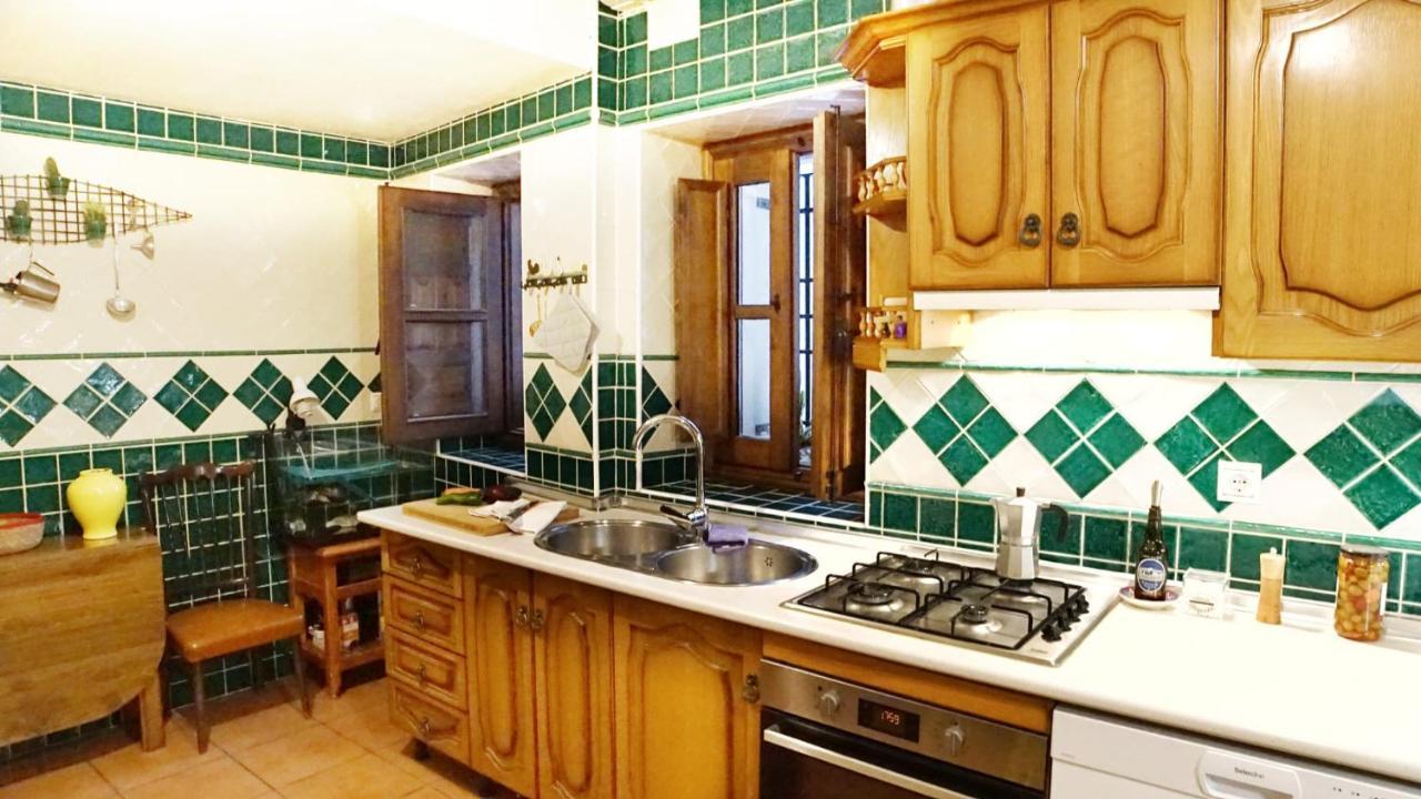 Entre Dos Aguas Apartment Granada Luaran gambar